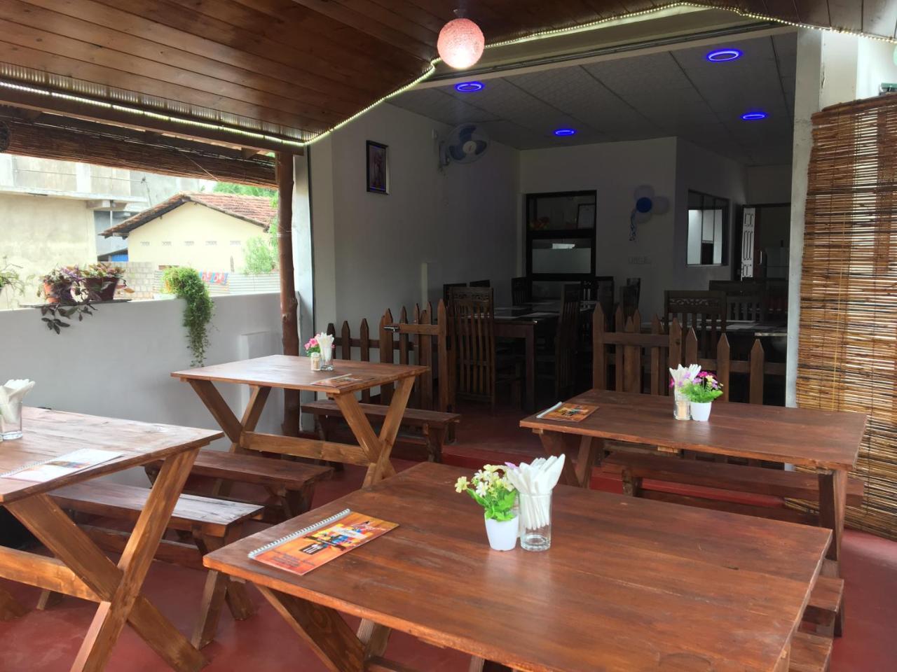 Aa Inn Trincomalee Εξωτερικό φωτογραφία