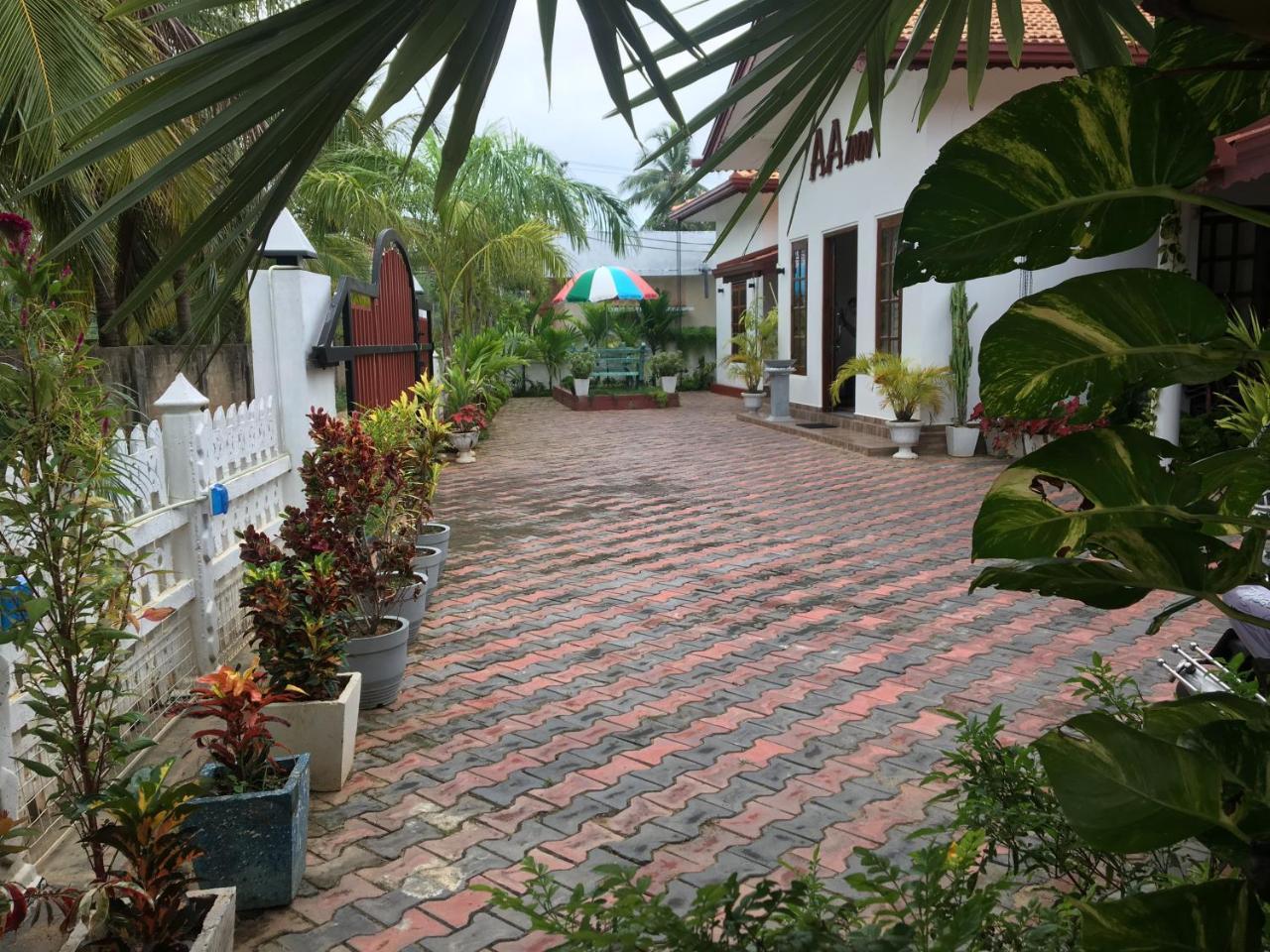 Aa Inn Trincomalee Εξωτερικό φωτογραφία