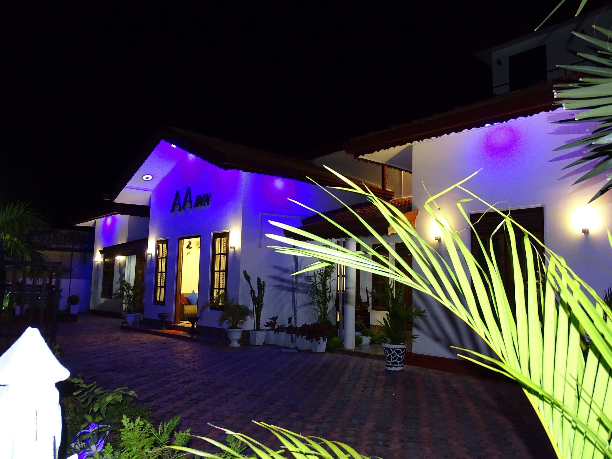Aa Inn Trincomalee Εξωτερικό φωτογραφία